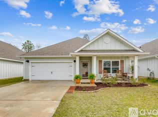 5780 Conley Ct, Pace, FL 32571