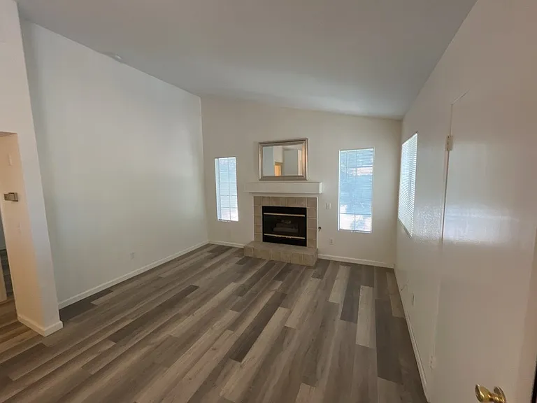 4623 Krissylouise Way #D — Photo 5