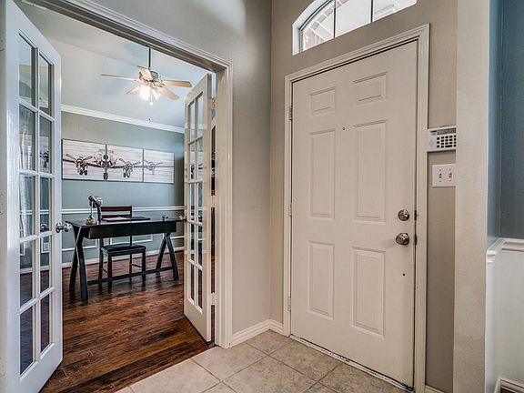 4th image of 912 Birkshire Dr