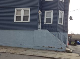 142 Chestnut Hill Ave #1, Cranston, RI 02920