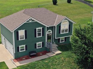 11408 N Ewing Ave, Kansas City, MO 64156