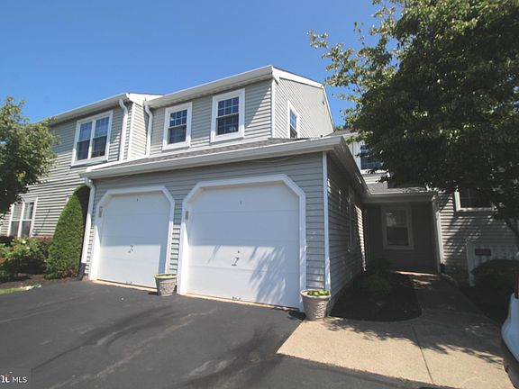 2nd image of 681A Rose Hollow Dr