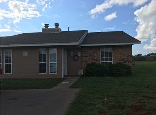 209 Coral Ave #A, Elk City, OK 73644