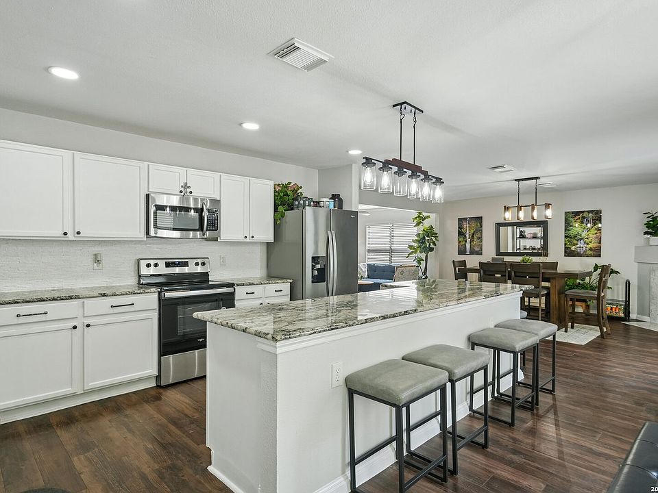 1st image of 6434 Maverick Oak Dr