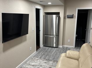 901 Santa Rosa Ct #B, Roseville, CA 95661