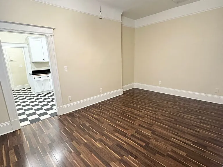 2215 P St — Photo 3