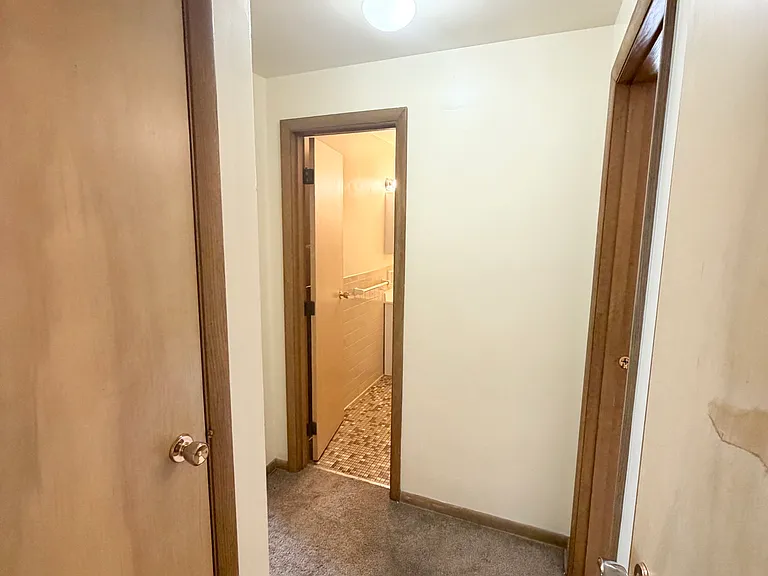 242 Noble Ave #105 — Photo 9