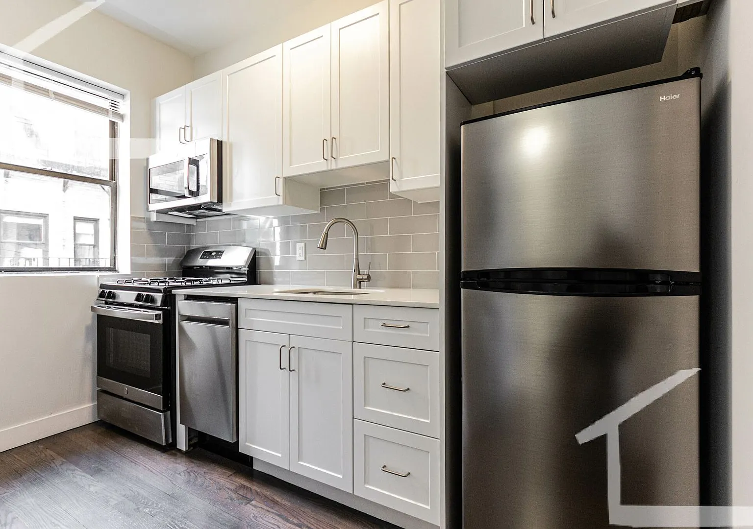 Centrally Located, Modern Fenway 2-Bed w/ Laundry — Photo 1