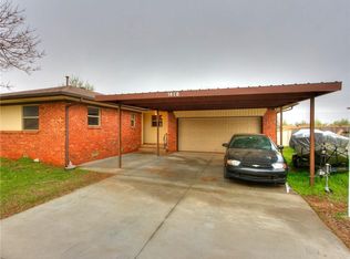 1418 Glenda Dr, Yukon, OK 73099