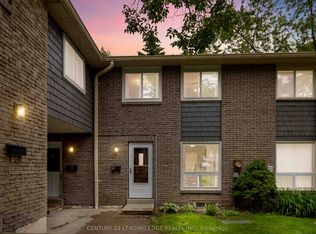 18 Fern Ave, Toronto, ON M9N 1M1