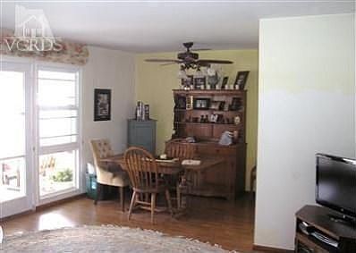 5th image of 4038 Madison St