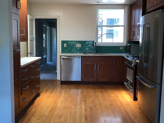 2nd image of 446 Lawton St #446