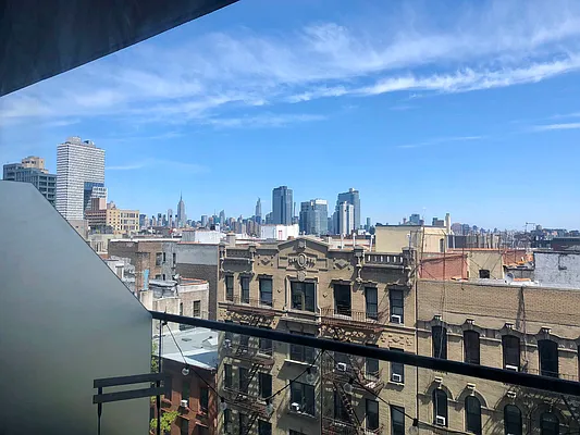 Rented by The KCI Group | media 51