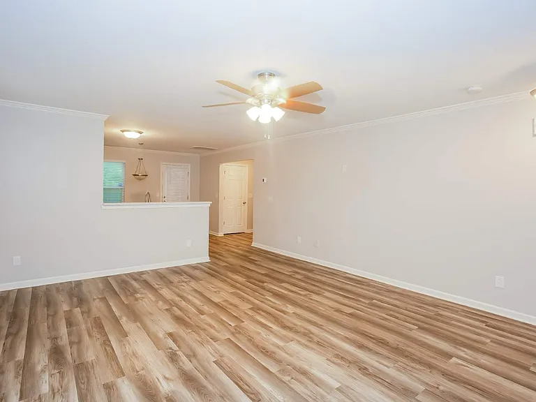 150 Cedar Dr NW — Photo 6