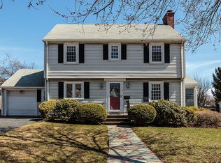 8 Little Pond Rd, Belmont, MA 02478