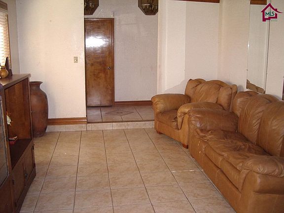 5th image of 2390 Janet Ann Ln