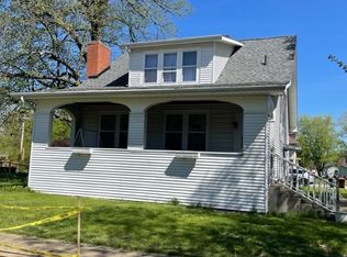 309 W Clarke St, Heyworth, IL 61745