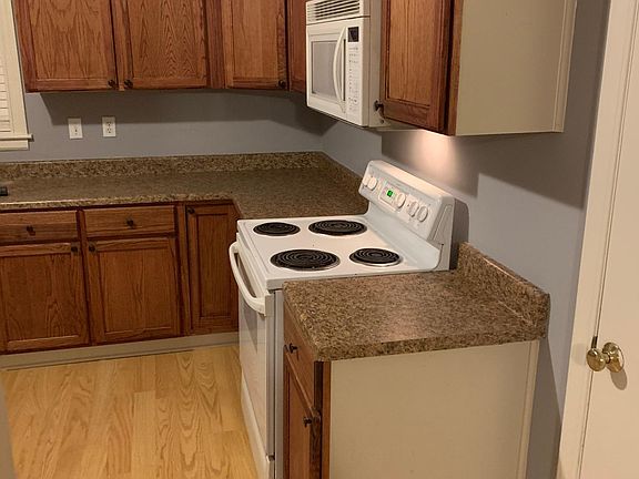 2nd image of 10611 Corrington Ave