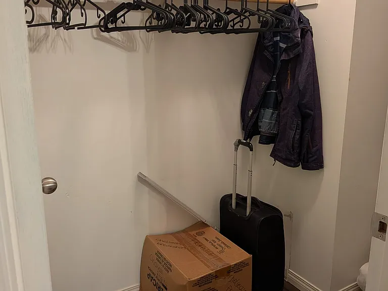 21573 Cherrington Ave — Photo 11