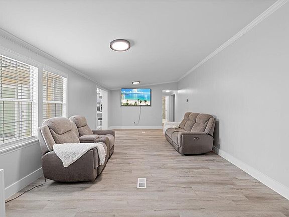 4th image of 3569 Jacobs Rd