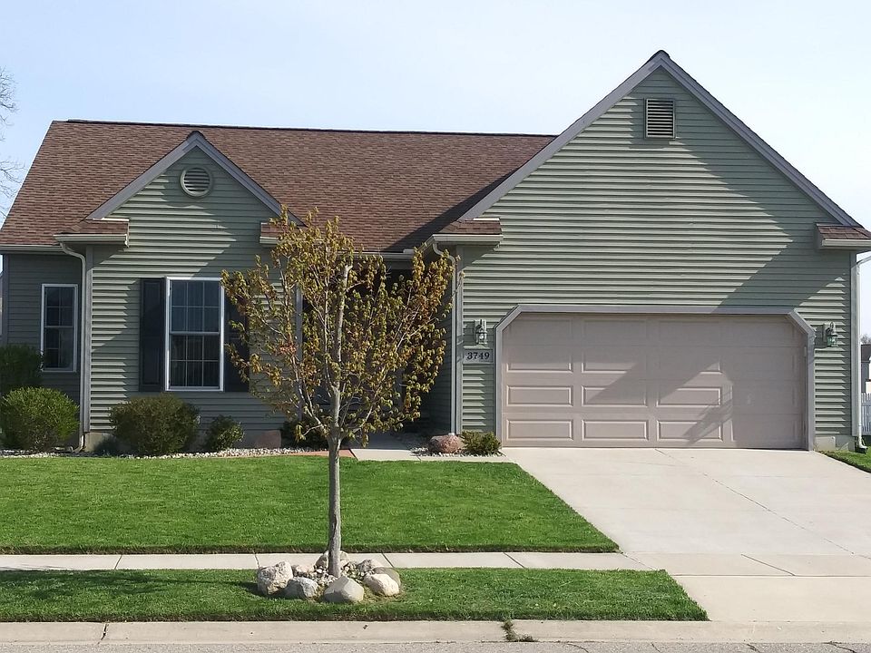 1st image of 3749 Bristol Dr