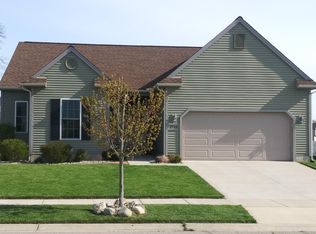 3749 Bristol Dr, Dexter, MI 48130