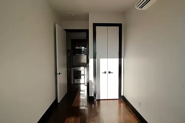 Rented by Reside New York | media 40