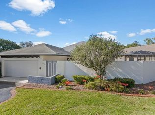 2539 Sweetwater Country Club Dr, Apopka, FL 32712