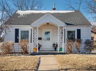 2447 Asbury Rd, Dubuque, IA 52001