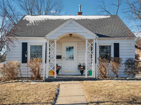 2447 Asbury Rd, Dubuque, IA 52001