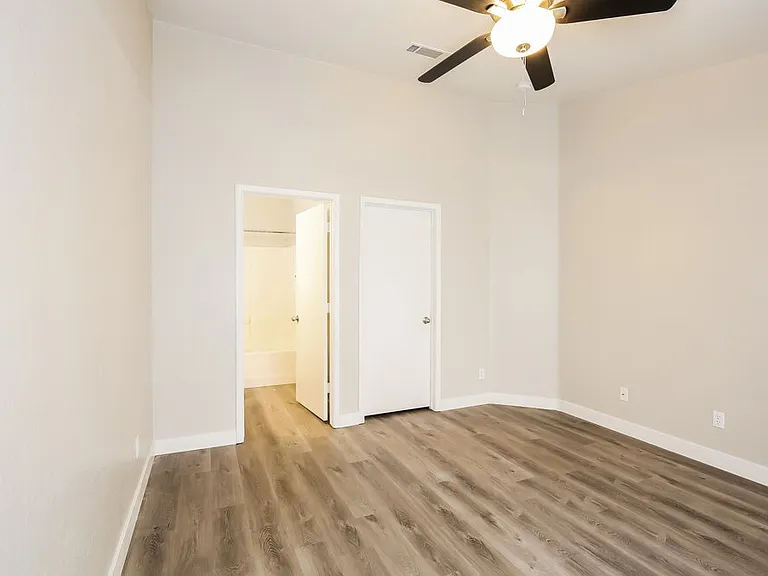 130 Breezy Shore Ave — Photo 7