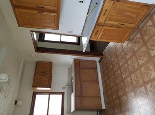 11300 Linnet Ave #UP, Cleveland, OH 44111