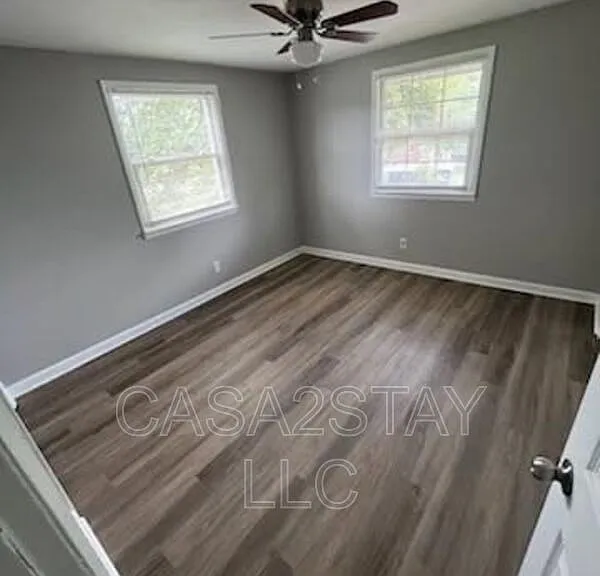 541 Hanover Dr #4 — Photo 5
