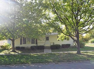 502 North St #B, Fairfield, IA 52556