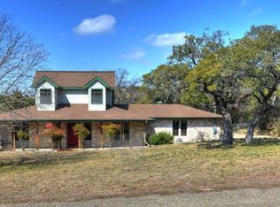 124 Catalina Ct, Kerrville, TX 78028