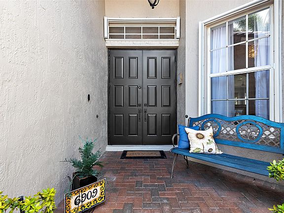 5th image of 6909 NW 113th Avenue