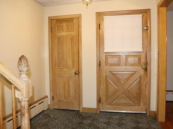 5th image of 10 Essex St