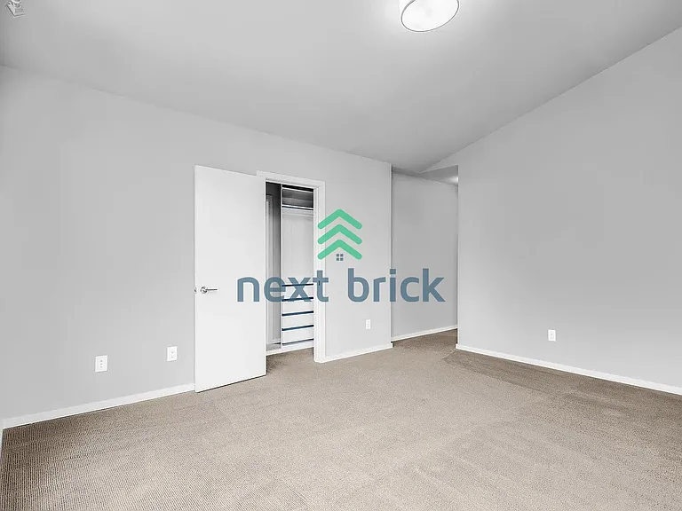 1503 NW 90th St — Photo 14