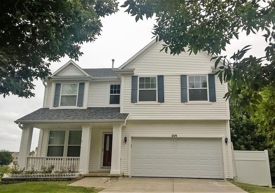 1st image of 209 Bridgewood Dr