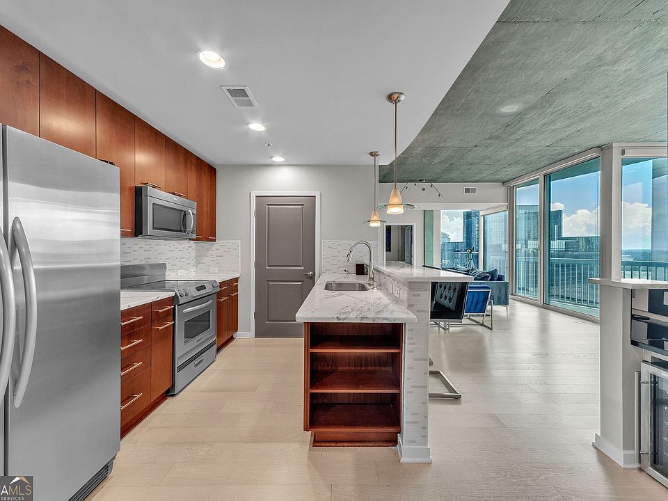 1st image of 3324 Peachtree Rd NE Unit 1401