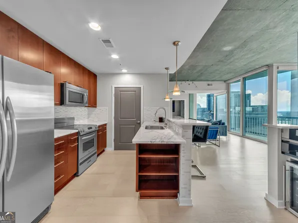 3324 Peachtree Rd NE Unit 1401, Atlanta, GA 30326