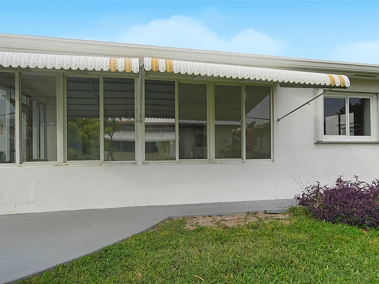 4510 NW 49th Dr — Photo 34