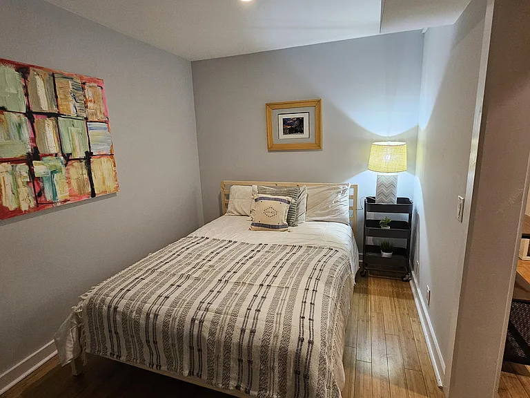 Boulderwoods Dr SE — Photo 1