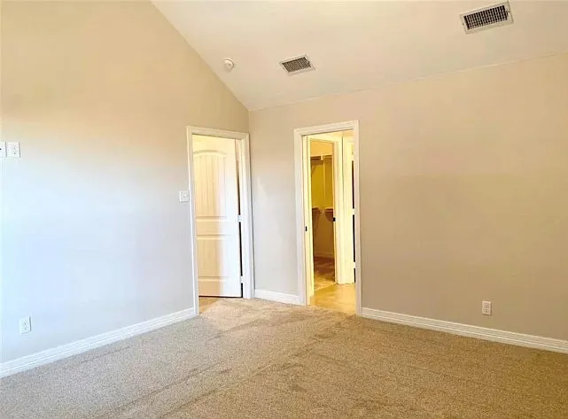 126 Frank St — Photo 11