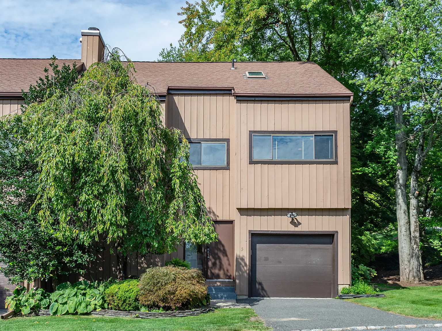 2 bed, 2.5 bath, $3,800 — Photo 2