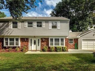13913 Rippling Brook Dr, Silver Spring, MD 20906