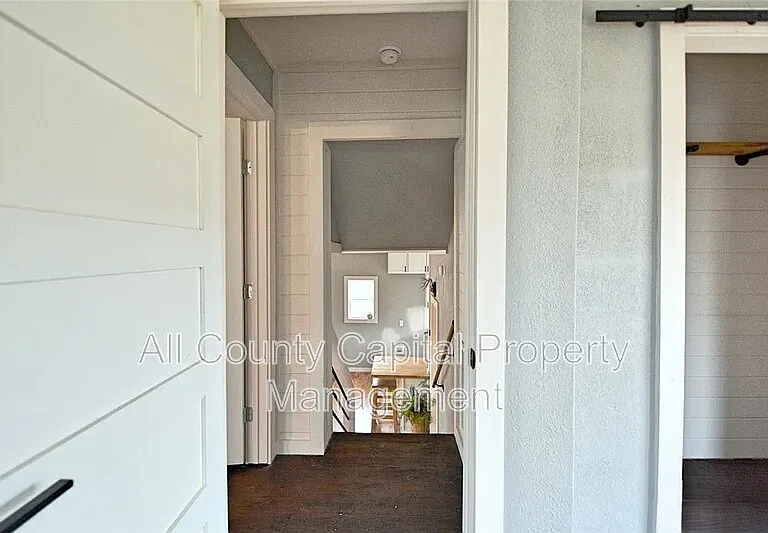 2902 Katy St — Photo 6