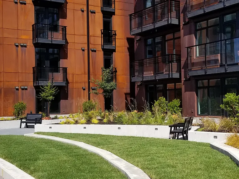 515 Chatham St — Photo 11