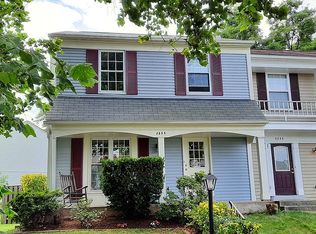 3235 Tayloe Ct, Herndon, VA