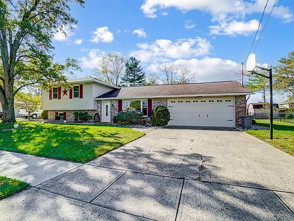 2nd image of 5269 Burgundy Pl